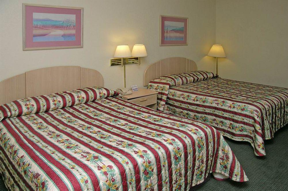 Americas Best Value Inn Prescott Valley Exterior photo
